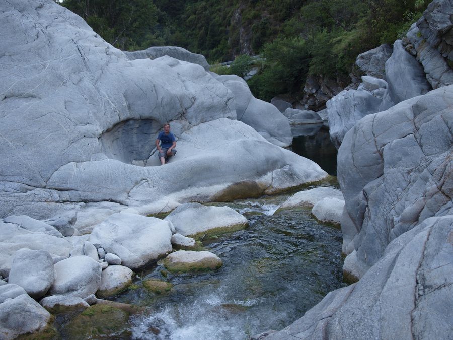 Veduta di Badalucco nella provincia di Imperia, Liguria