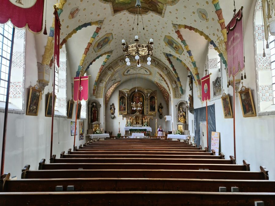 Interno della chiesa parrocchiale di San Magnus a Huglfing