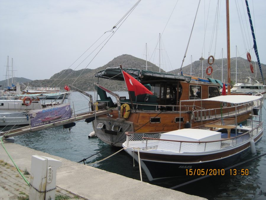 Porto e lungomare di Bozburun nella provincia turca di Muğla