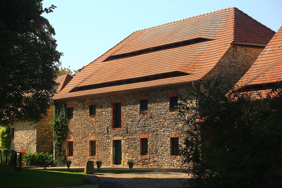 Edificio di servizio del castello restaurato di Wanzleben