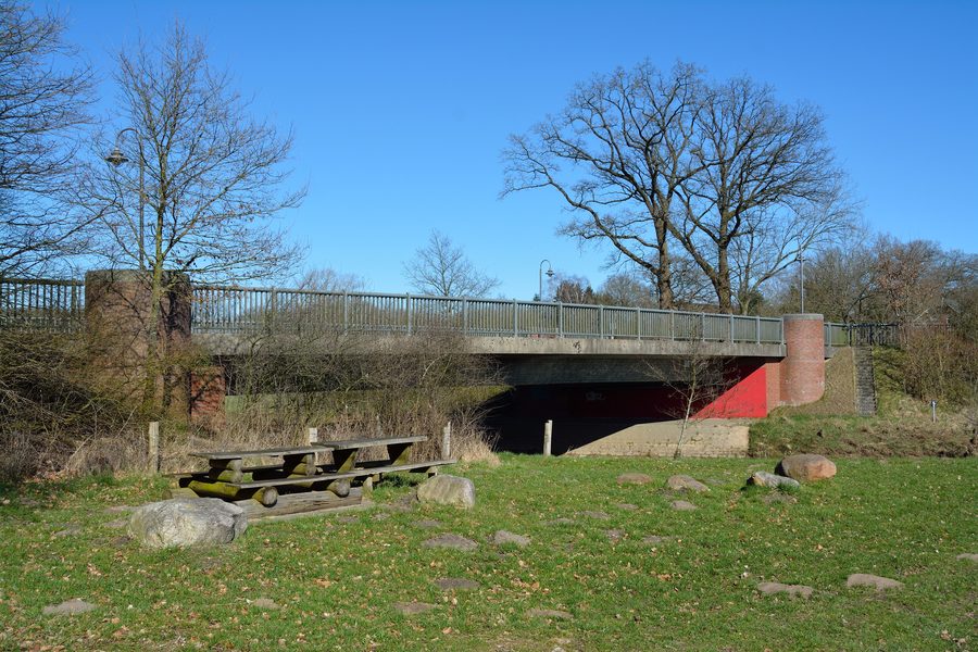 Il ponte Störbrücke a Willenscharen sopra la Stör