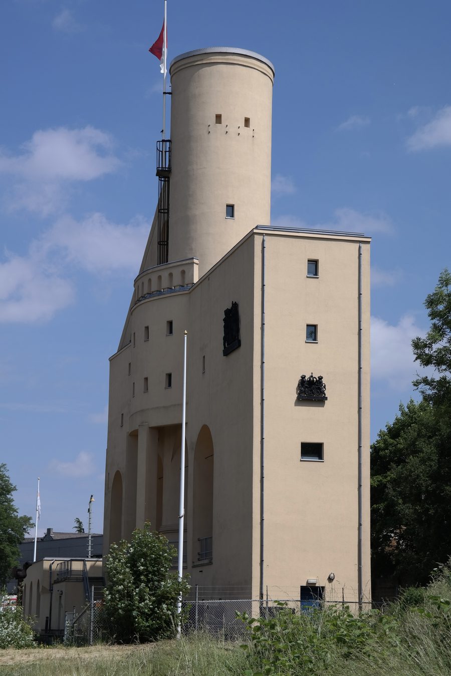 L’edificio del pozzo di Schacht Nulland, un ex sito della miniera Domaniale a Kerkrade