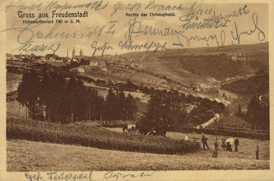 Veduta della città di Freudenstadt con il Christophstal