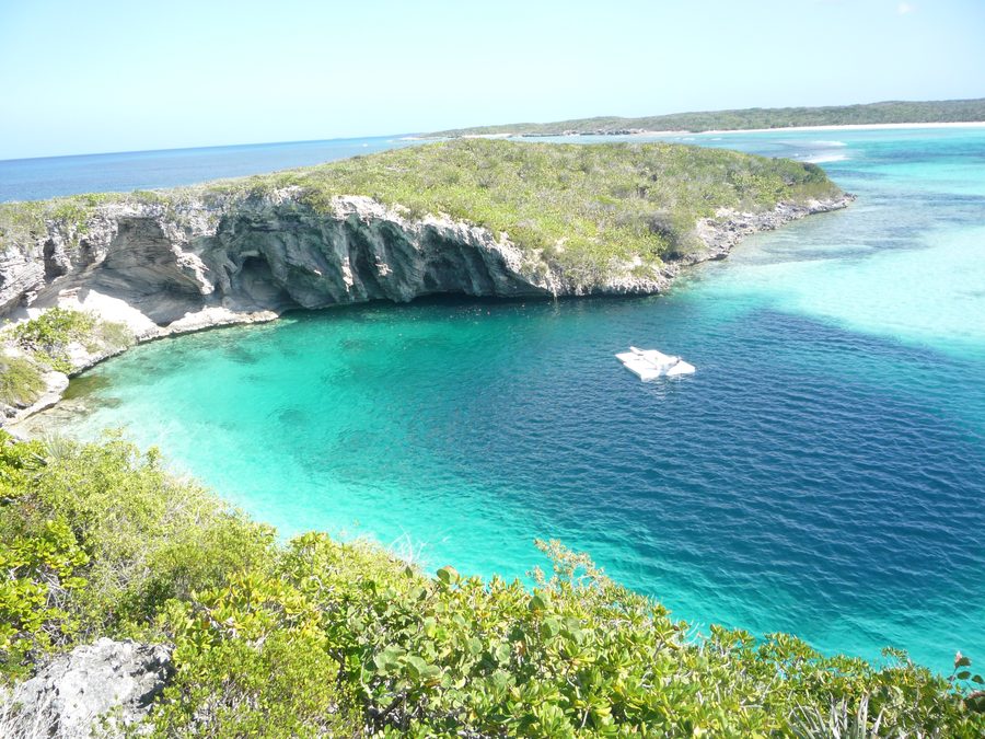 Dean's Blue Hole su Long Island, Bahamas