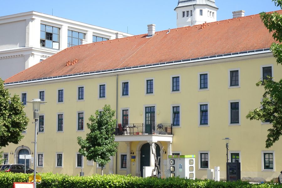 Casa padronale storica dell’ex filanda a Schwadorf