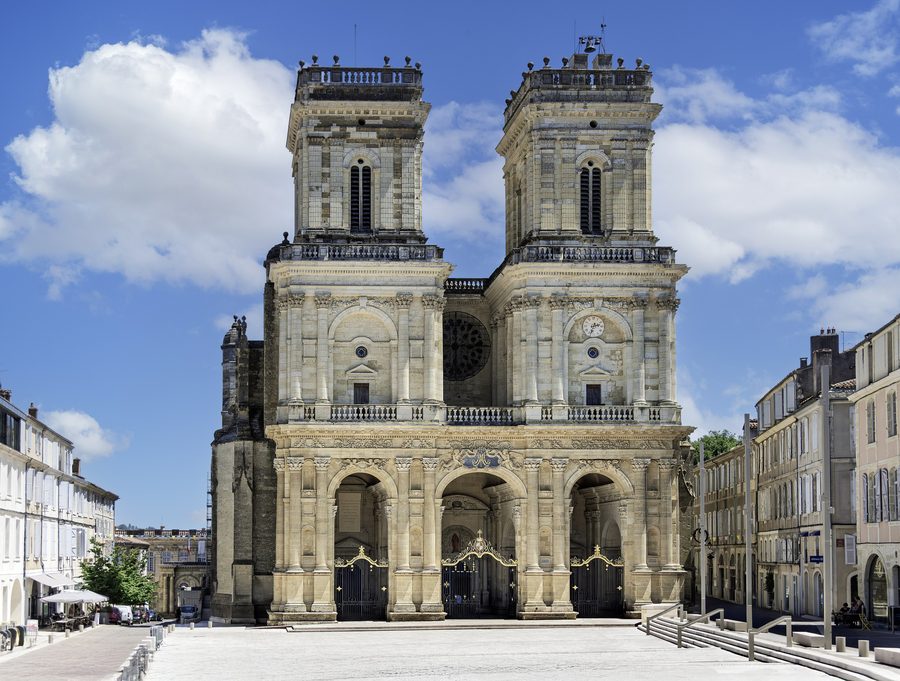 Facciata occidentale della Cathédrale Sainte-Marie d'Auch ad Auch, Francia