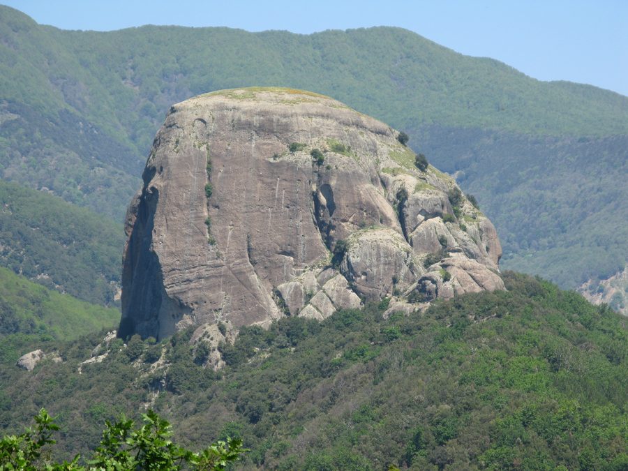 Pietra Cappa nel Parco Nazionale dell'Aspromonte presso San Luca
