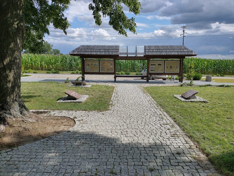 Cmentarz i pomnik powstańców styczniowych w Węgrowie