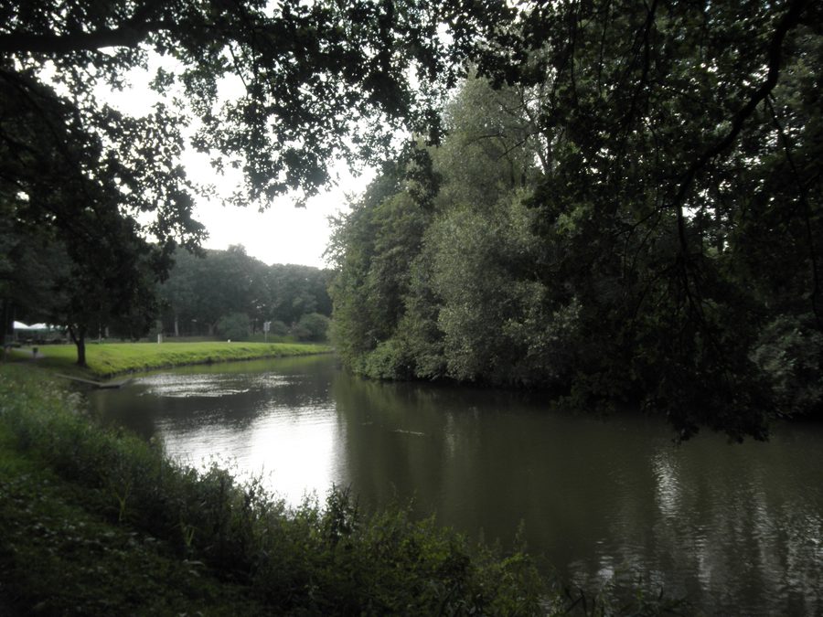 Hase a Meppen vicino alla confluenza con il canale Dortmund-Ems