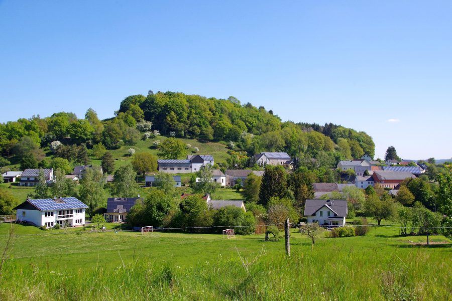 Basberg in vista da sud con il Katzenberg
