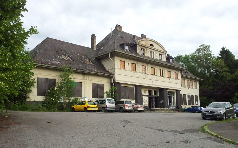 Edificio della stazione ferroviaria di Friedrichsthal (Saar)