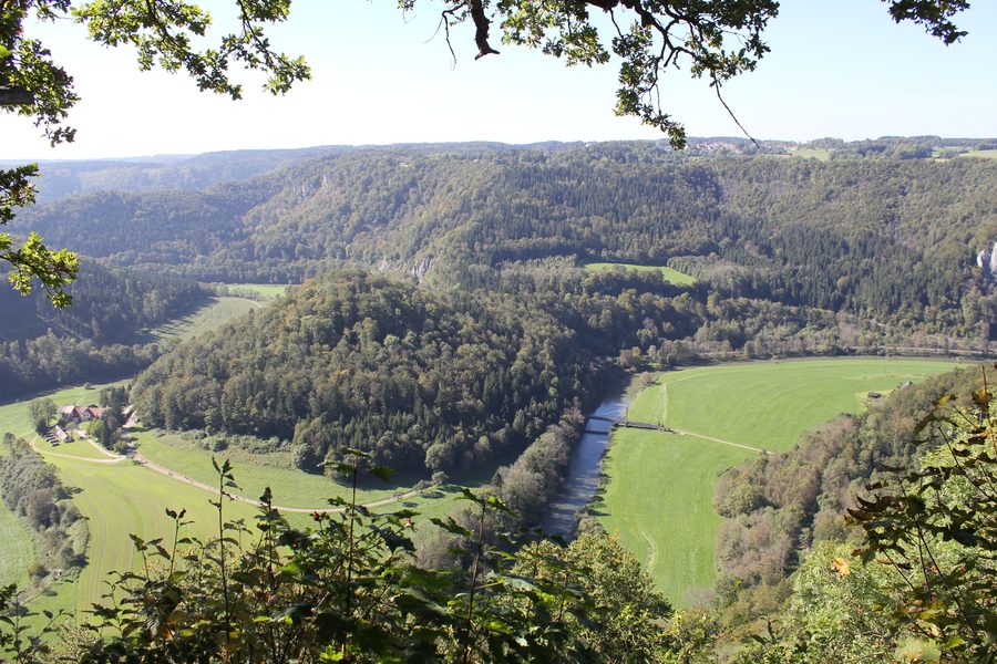 Vista dalla Burg Wildenstein sul paesaggio del Parco naturale dell’Alta Valle del Danubio