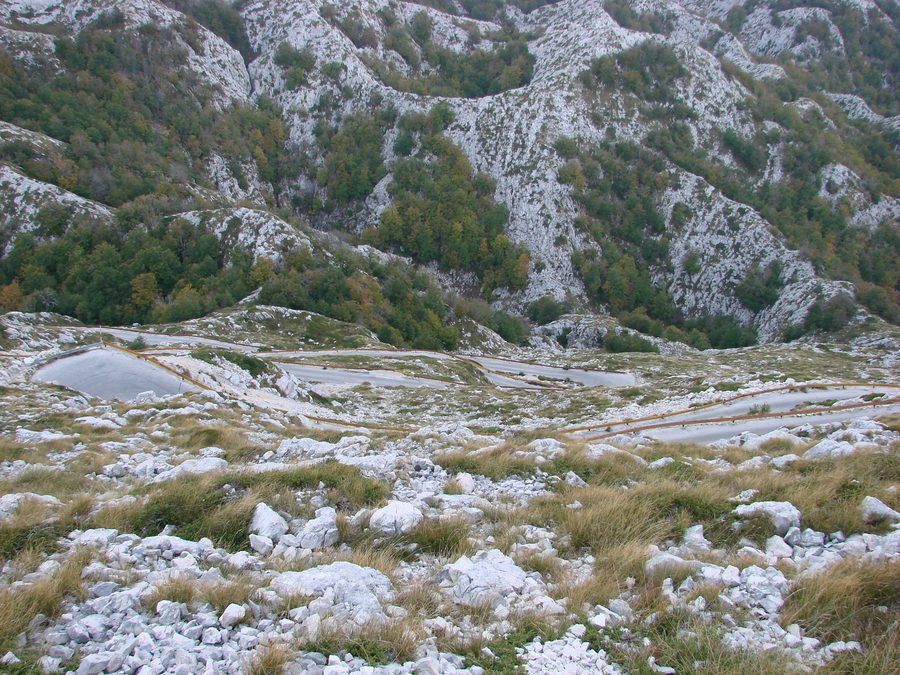Vista panoramica su Zagvozd in Croazia